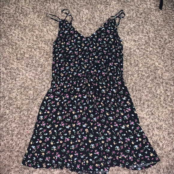 Floral Romper - Picture 1 of 3